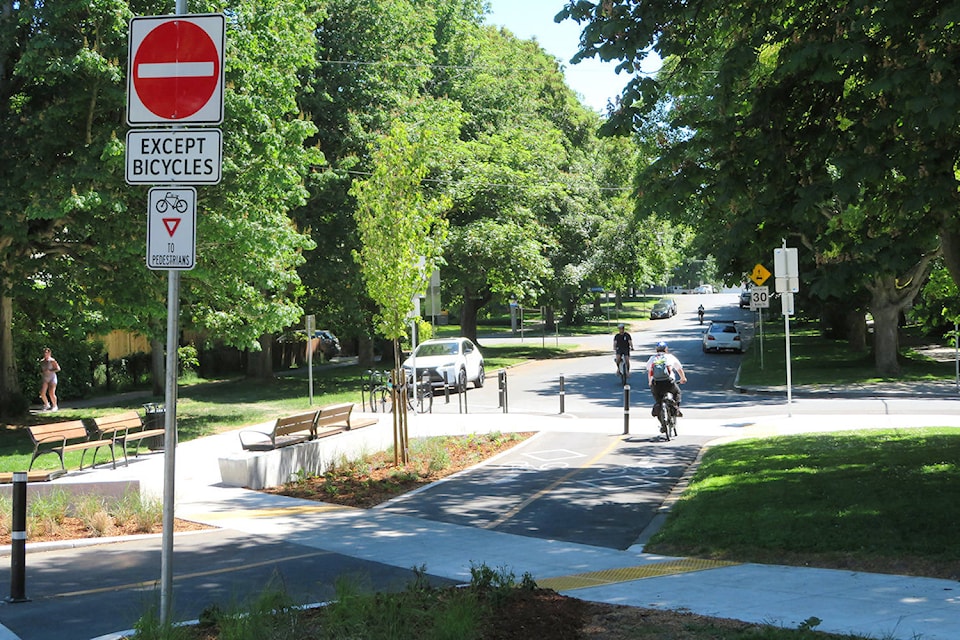 25380008_web1_210603-vne-vancouver-cycle-corridor-vancouver_1