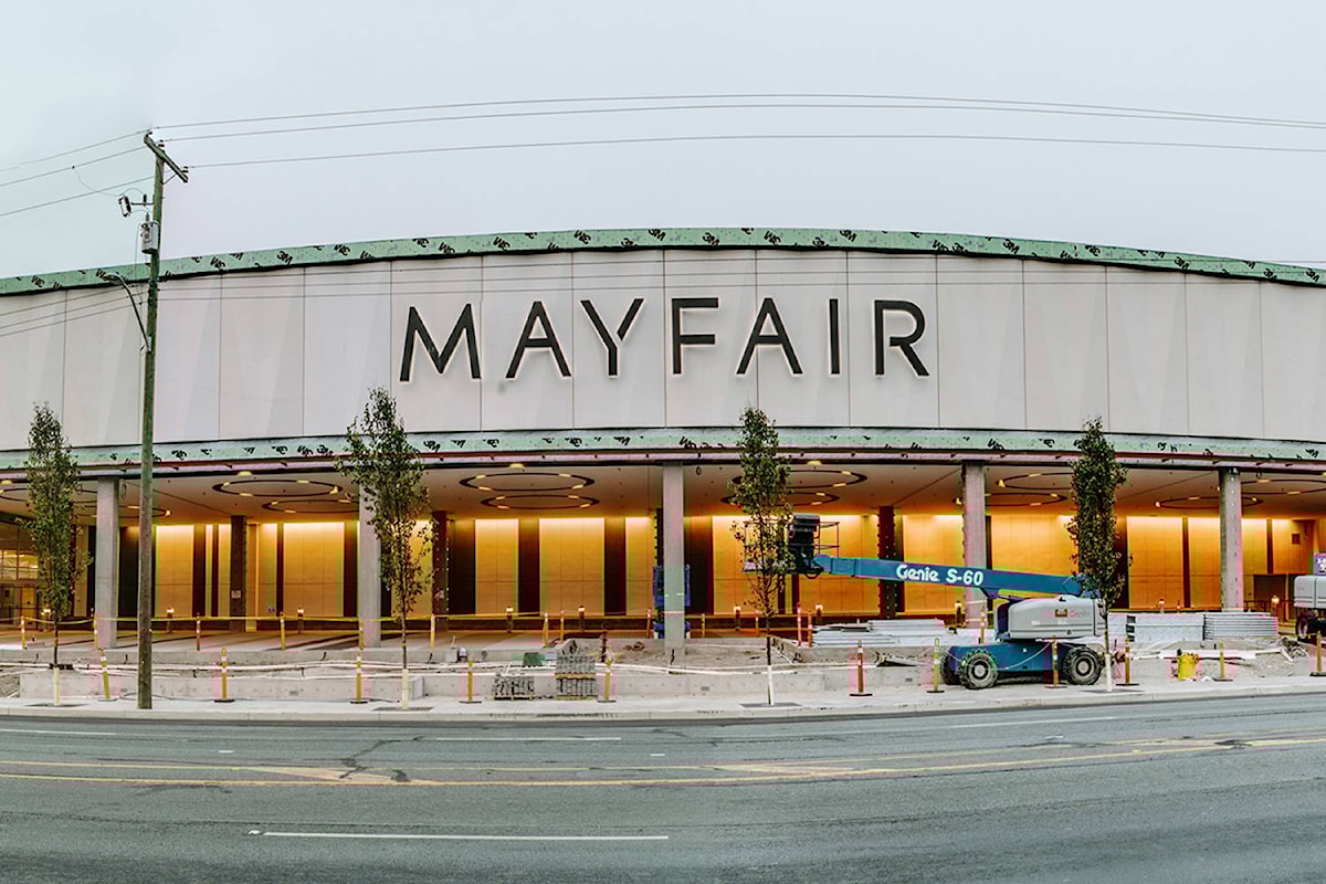 H and hotsell m mayfair mall