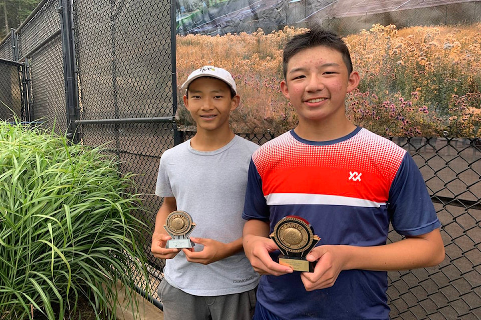 U14 champ Owen Nguyen, right, and finalist Eric Wang at the Bear Mountain 5 Star junior championship on Aug. 20. (Jake Romphf/News Staff)