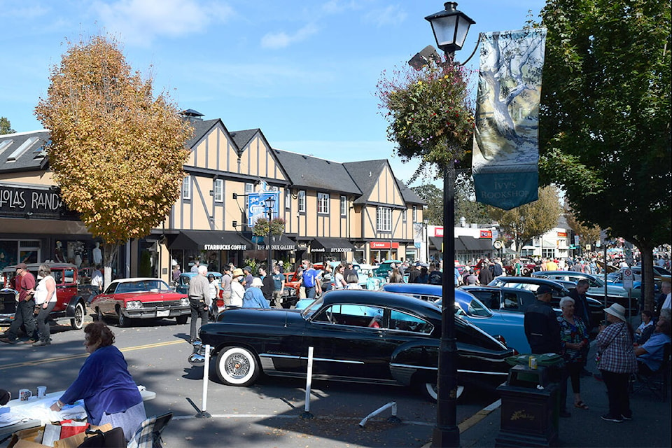 The 21st annual Oak Bay Collector Car Show attracted thousands of visitors to Oak Bay Avenue on Sunday (Sept. 12). (Kiernan Green/News Staff)