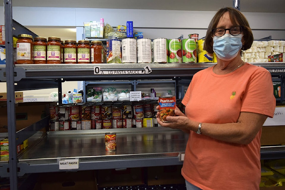 26814563_web1_210915-GNG-Goldstream-Sooke-Foodbanks-photo_2