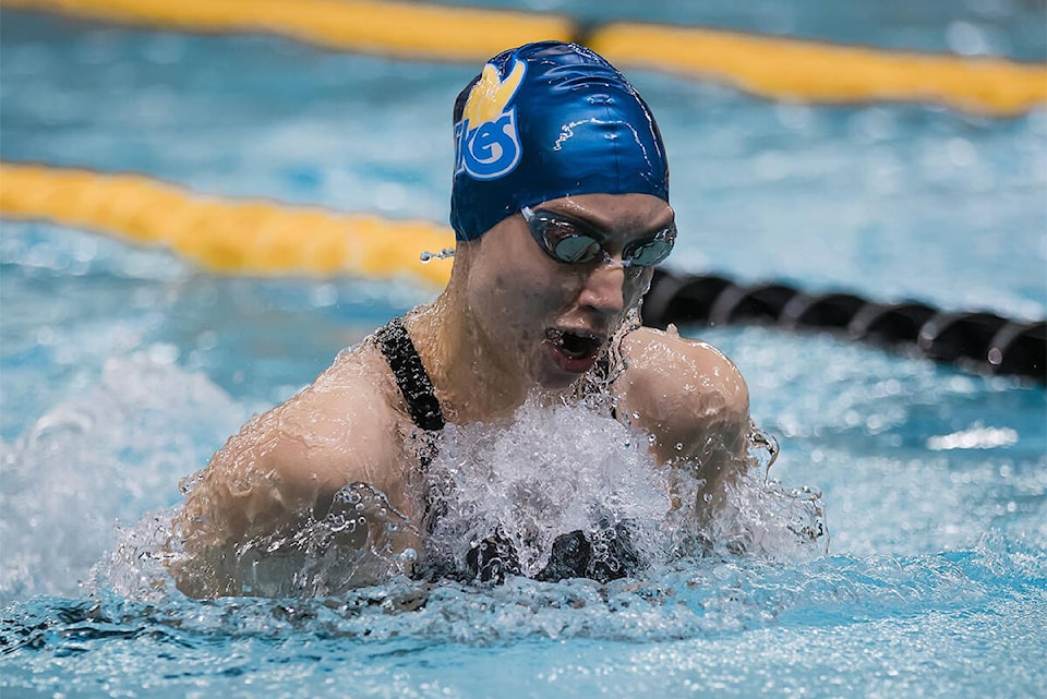 28598181_web1_220327-VNE-UVicSwim-ThreeSchoolRecords-photo_1