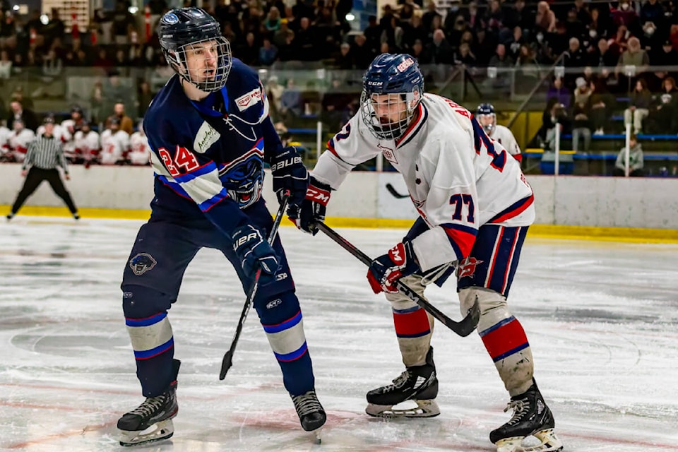 28646800_web1_220331-PNR-PanthersDropAnotherMatchBall-Generals_1