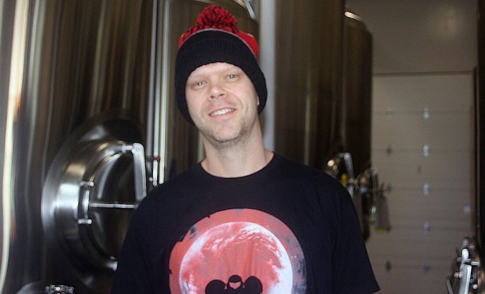 29249732_web1_181024-SNM-Sooke-brewery