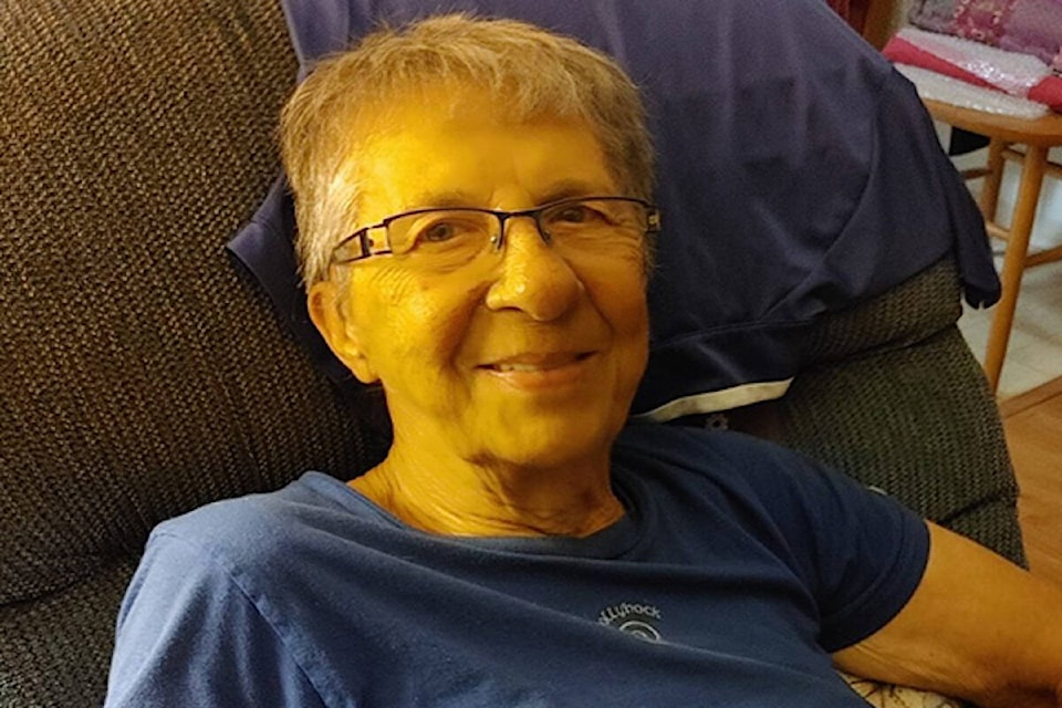 30442731_web1_220920-vne-missing-shirley-book-_2