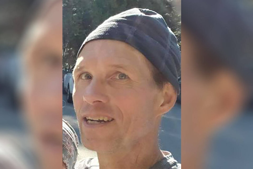 30544994_web1_220929-vne-missing-timothy-mackness-_1