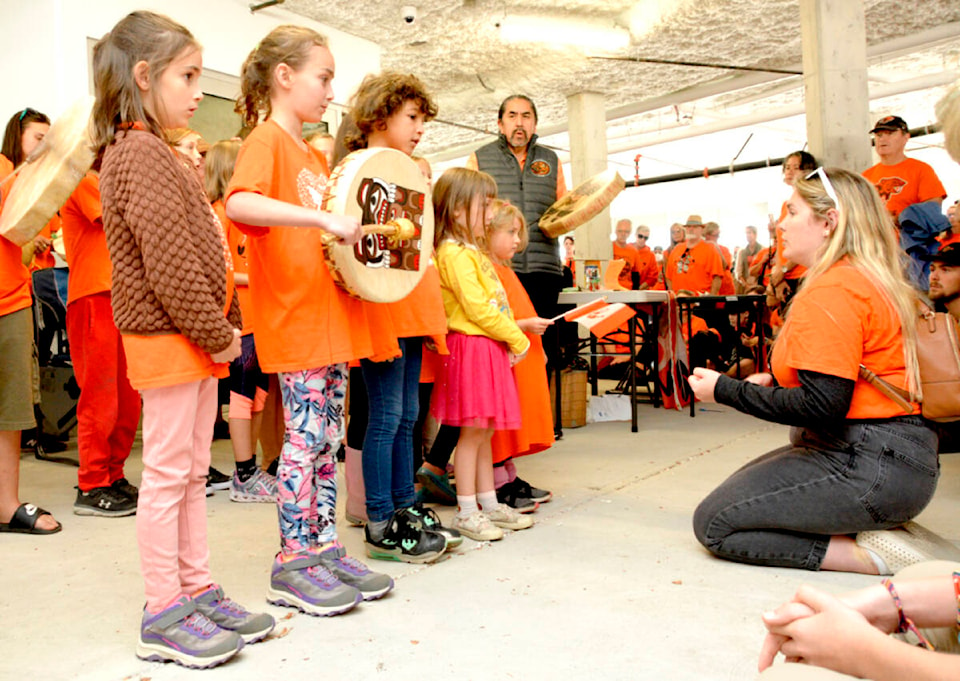 30562772_web1_221006-SNM-Orange-Shirt-Day-Sooke-bsvb_2