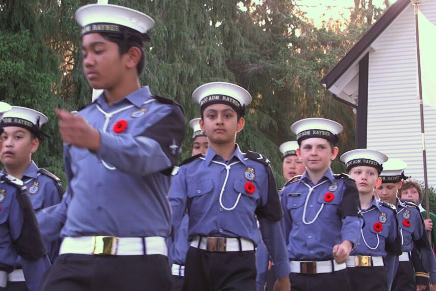 32840362_web1_230526-vne-candlelight-tribute-cadet_1