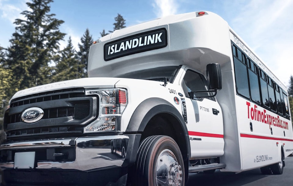 33061073_web1_230621-UWN-Tofino-bus-service_1