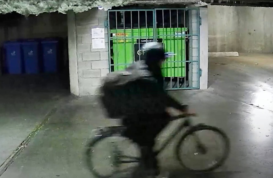 33077865_web1_230620-SNE-parkade-video_1