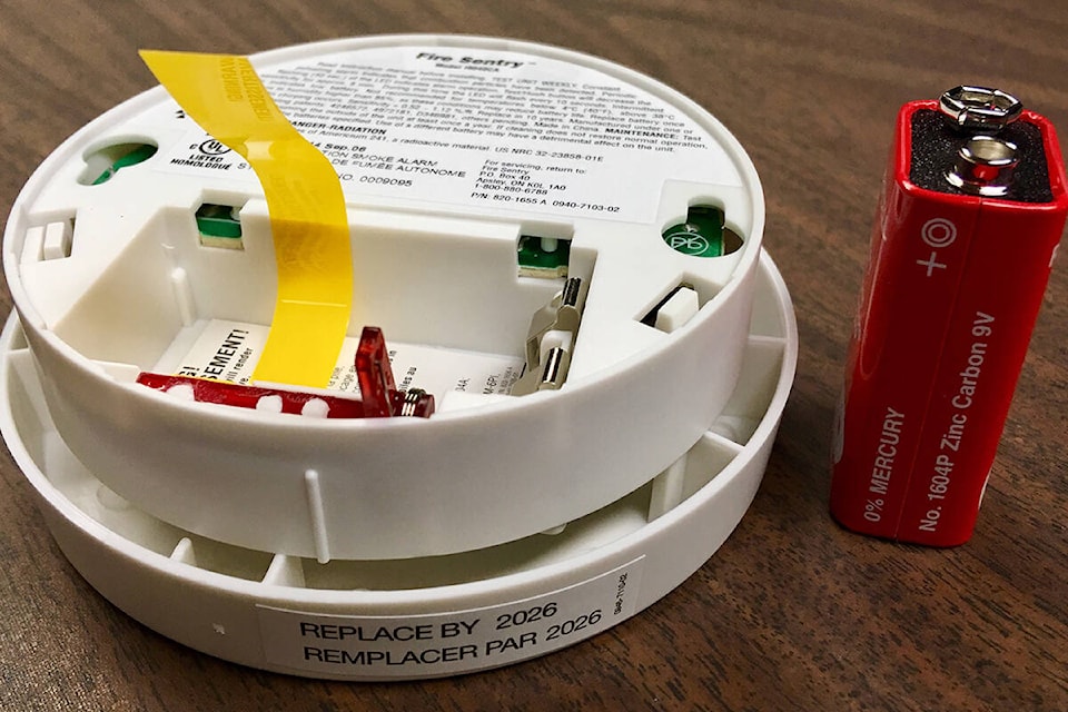 33169706_web1_Smoke-Alarm