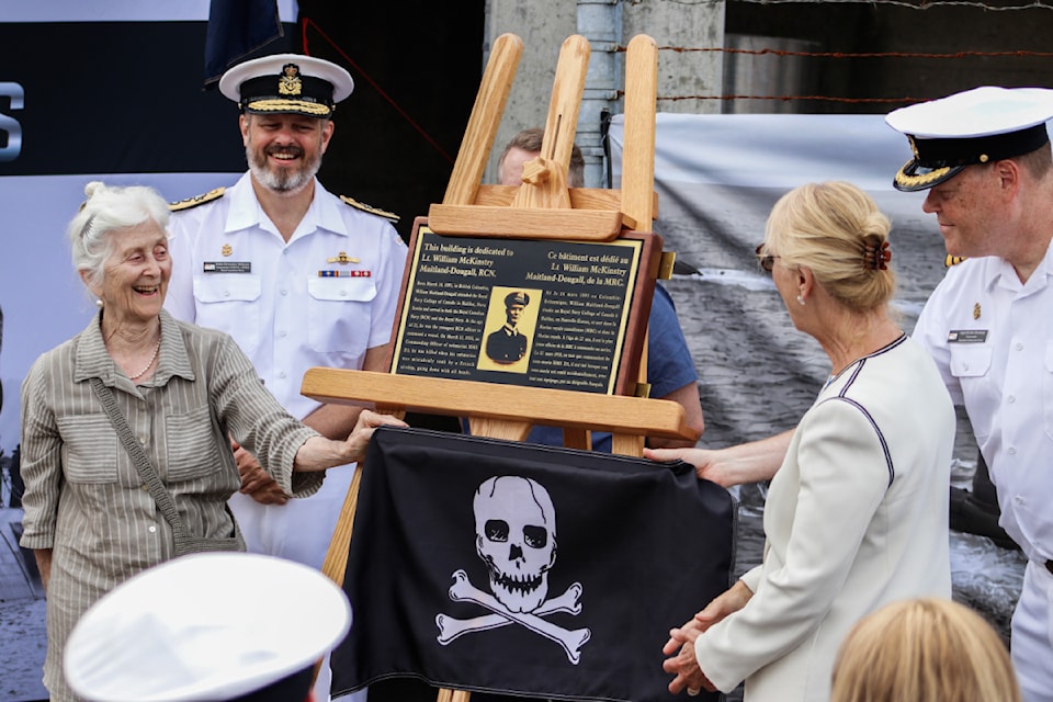 Ann Nolte, left, RADM. Christopher Robinson, Esquimalt mayor Barbara Desjardins and Capt. Alex Kooiman unveiled a new plaque for the renaming of a building in CFB Esquimalt.