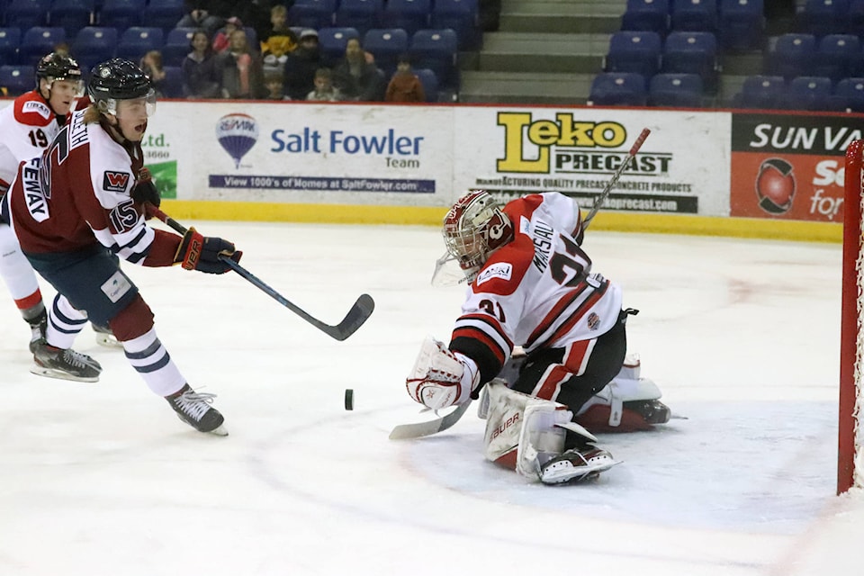 21908183_web1_200219-VMS-Vipers-beat-merritt-VIPERS_2