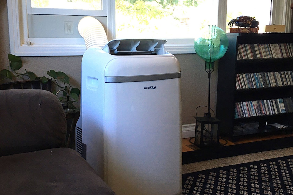 33608504_web1_210728-vne-air-conditioner-poll-air_1