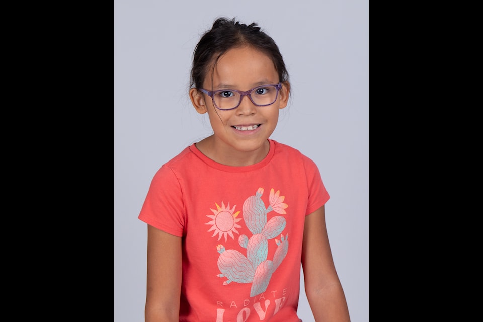 Melina Char, Grade 3.
When there is a hill of snow, I like digging a hole and playing inside it. 