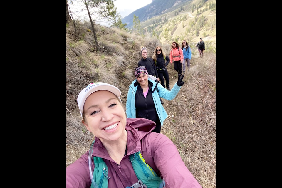 Cindi Saj, Georgina Chipman, Jordan Johnson, Bianca Cronin, Crystal 
Elefson and Hana Elefson on a wellness hike organized by Studio 20. 