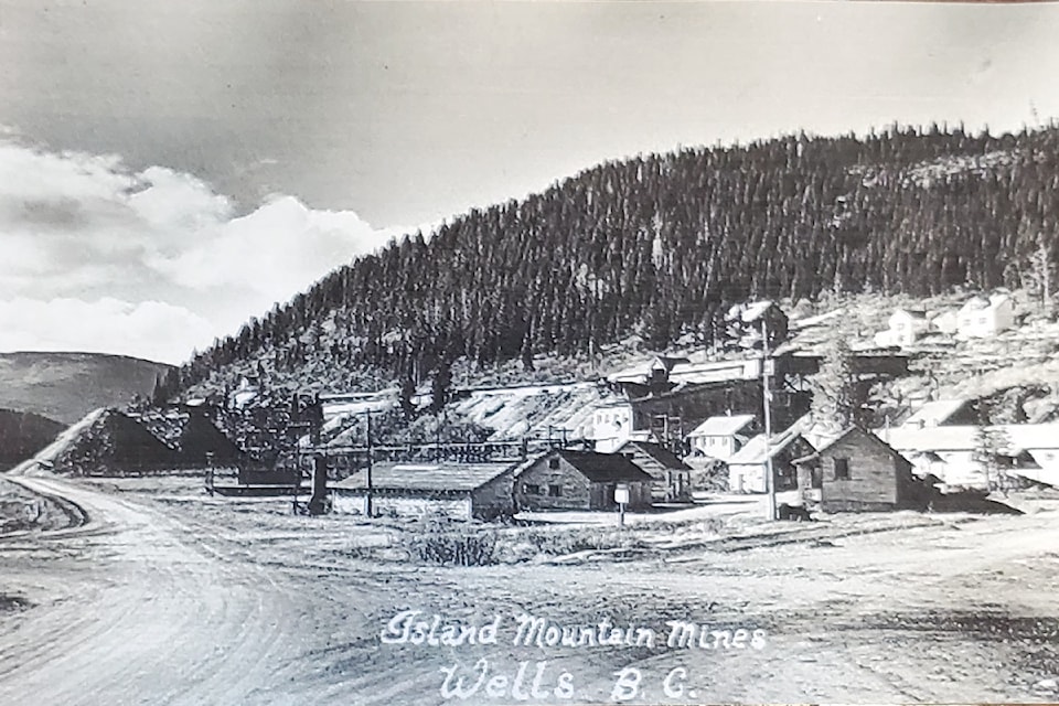 islandmountainmines