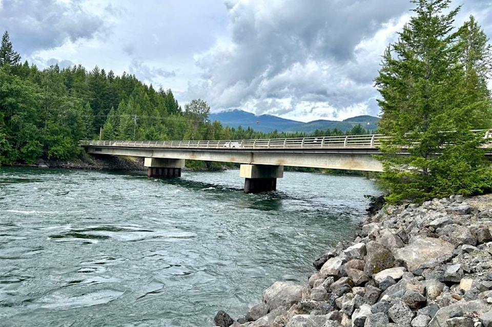 kmclearwaterriverbridge