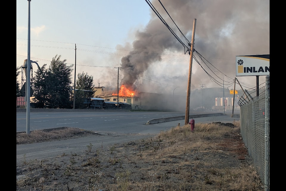 Quesnel building on fire in the evening of Saturday, June 21 2025.
(Austin Kelly/Quesnel Cariboo Observer)