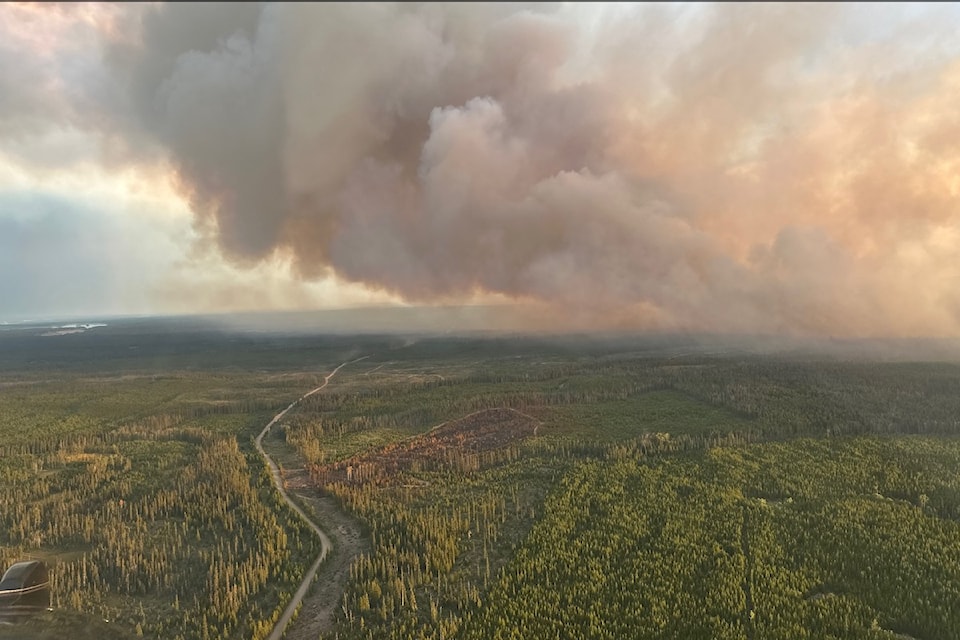 beef-trail-creek-fire-aug-29-evening