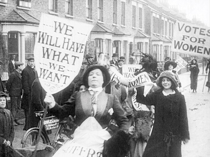 24557tribuneprotesting-suffragettes-early-1900s1