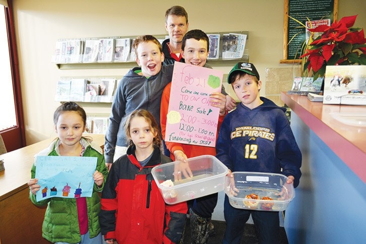 mly SD27 Homeschoolers selling cupcakes for SPCA