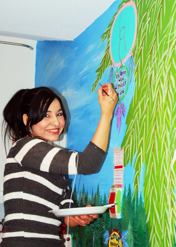 54042tribuneA21GFChoicesMuralStripes104