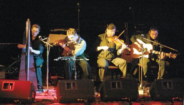 56515tribuneA03SUBMagicirelandband865