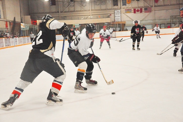 60401tribuneGS-Cariboo-Canucks-406