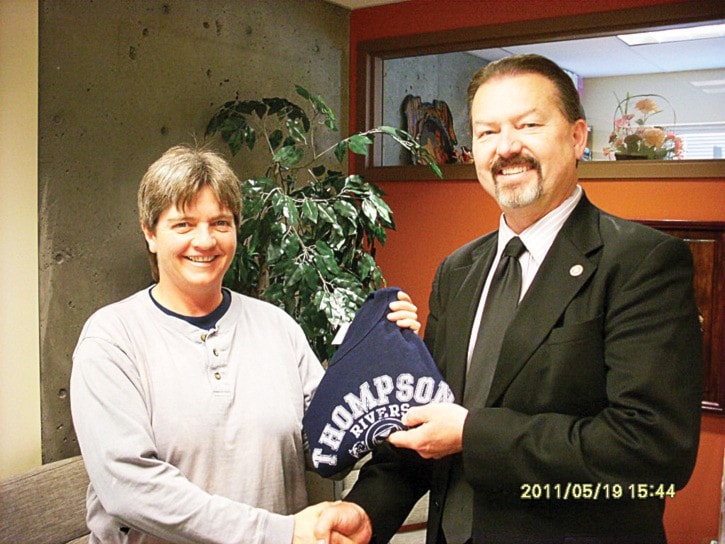 67838tribuneA09GripperRotaryTradeFairWinner