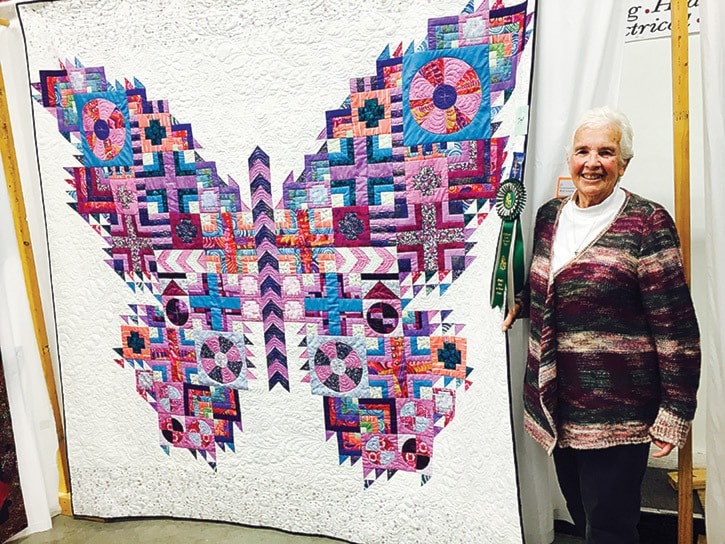 69977tribunebutterflyquiltbestofshowtwo