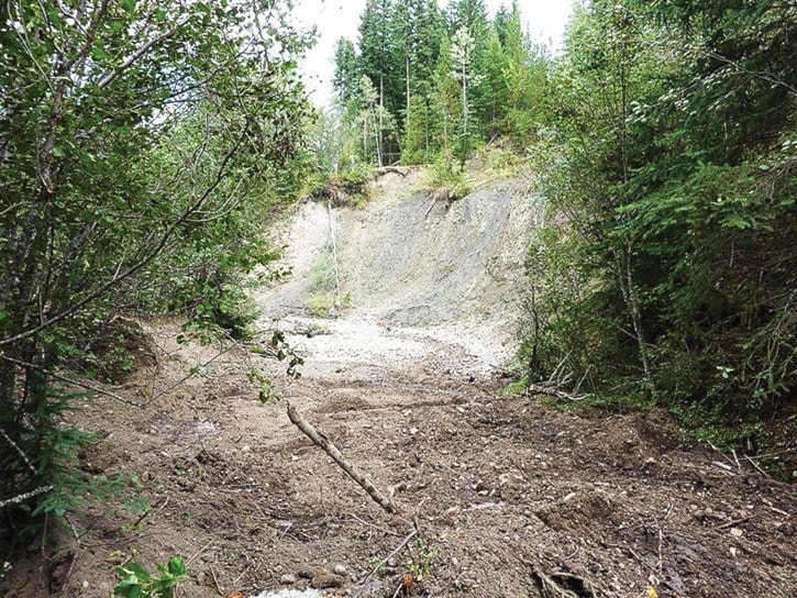 73179tribune-b11-woodjam-creek-erosion