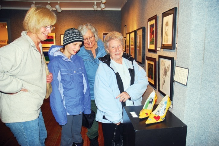 76696tribuneGFGalleryladies615WEBweekend