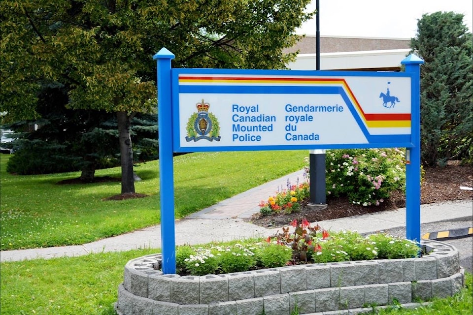 web1_170501-WLT-M-RCMP-station-stock-photo-DSC_3771