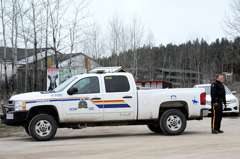 web1_rcmp-at-funeral