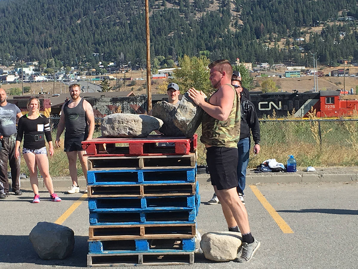 8544229_web1_170920-WLT-LHstrongmancompetition_2