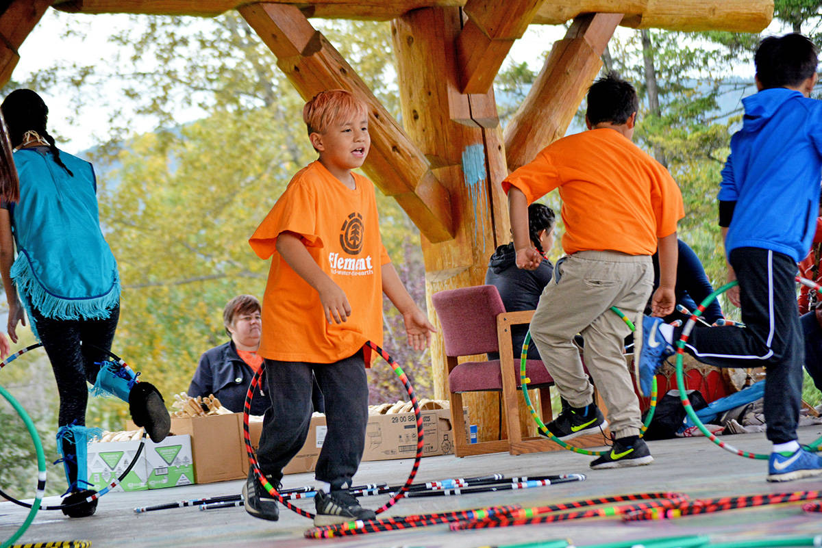 8727434_web1_170929-WLT-OrangeShirtDay2017_1