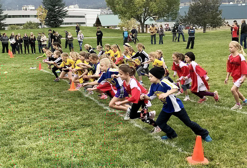 8830934_web1_171006-WLT-CrossCountryRun_1