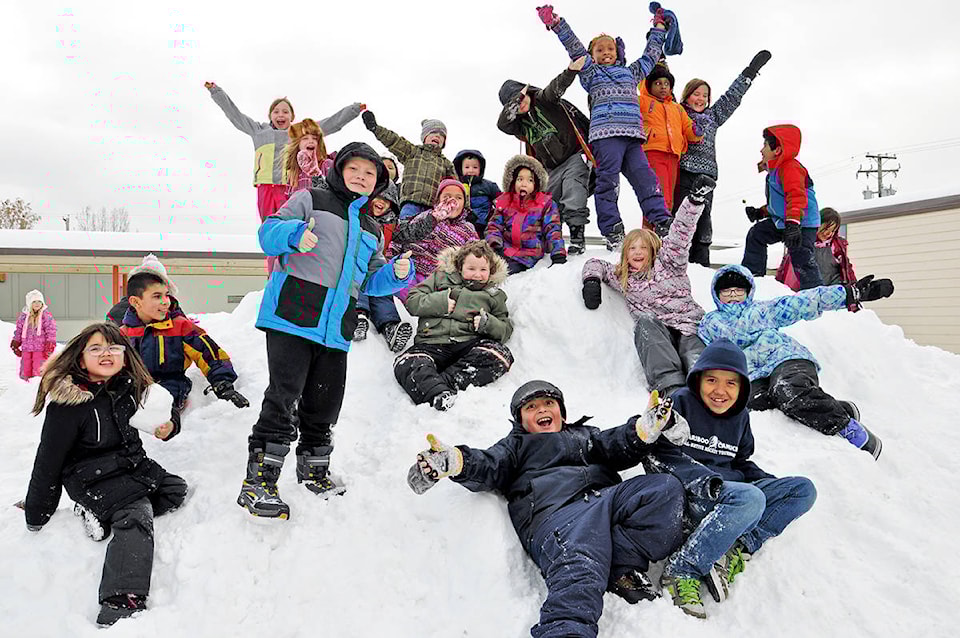 10547639_web1_MarieSharpeSnowDay