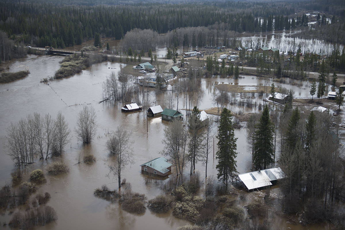11682323_web1_180502-QCO-nazko-flood_3