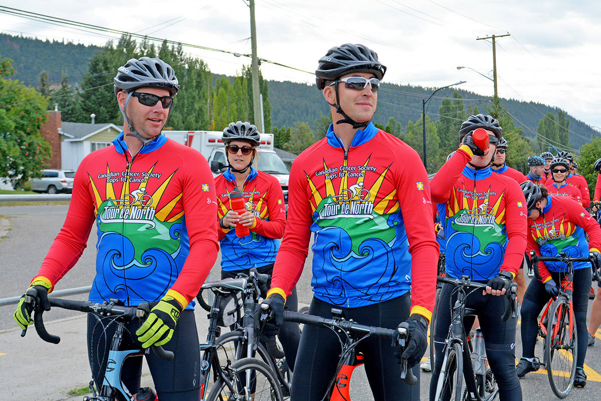 11818134_web1_mlyCopsForCancer