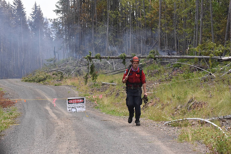 13024219_web1_180208-WLT-Horsefly-fire-complex_19