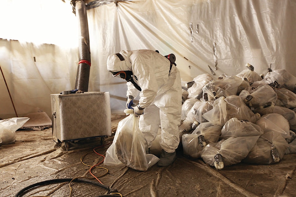 14413135_web1_Asbestos-Removal