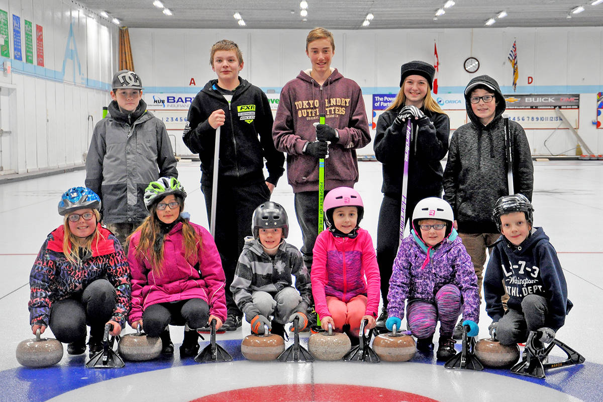 15252394_web1_copy_190123-WLT-JuniorCurlers1