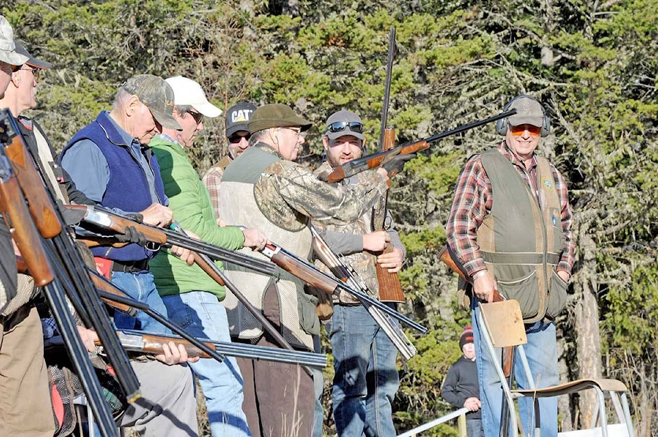 16277416_web1_171101-WLT-shotgunshoot_1