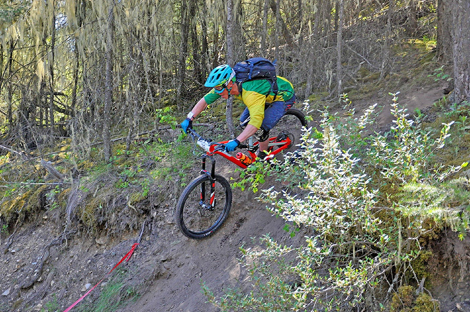 16356473_web1_Enduro6