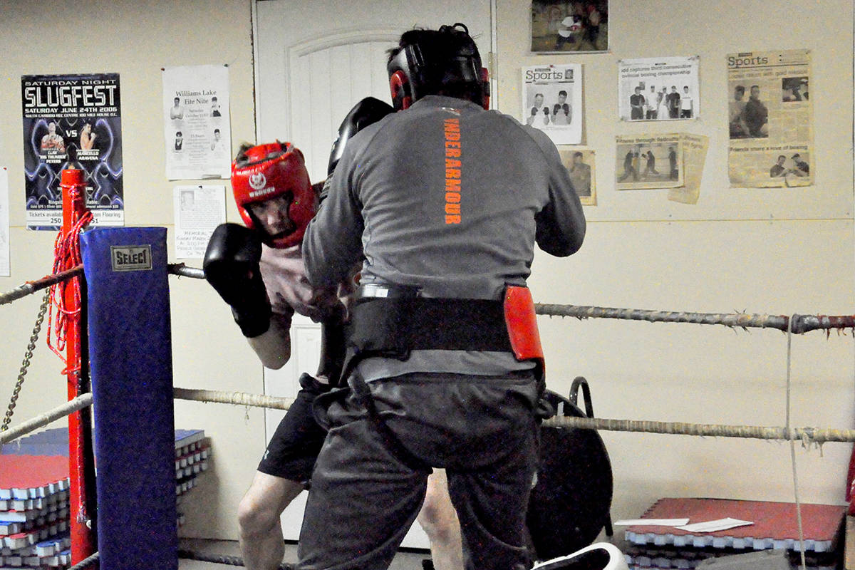 16401900_web1_190414-WLT-BoxingGym1