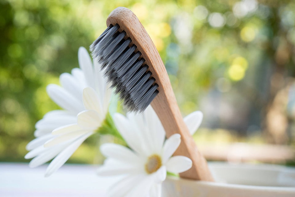 16662720_web1_bare-bamboo-toothbrush-1