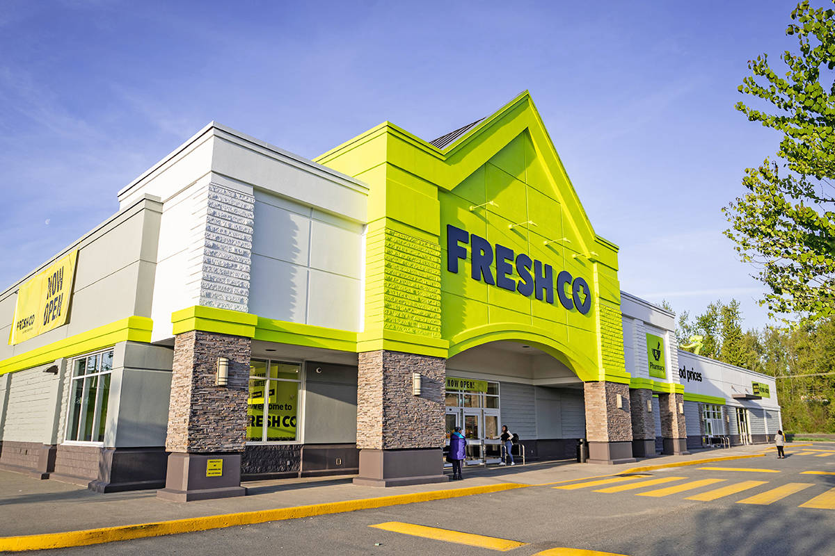 17150208_web1_FreshCo_exterior