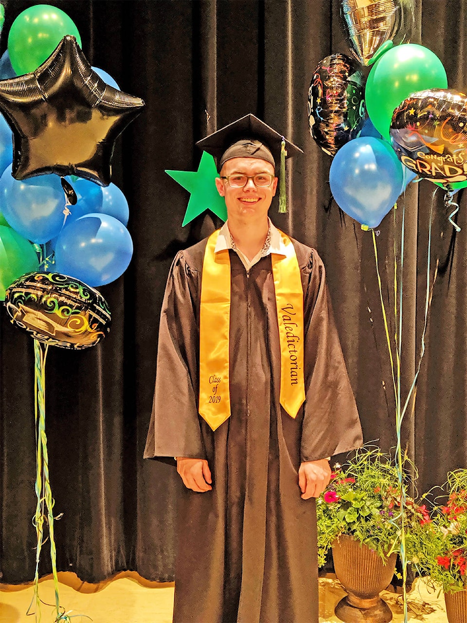 17198901_web1_Evan-Pantenetti-2019-Valedictorian